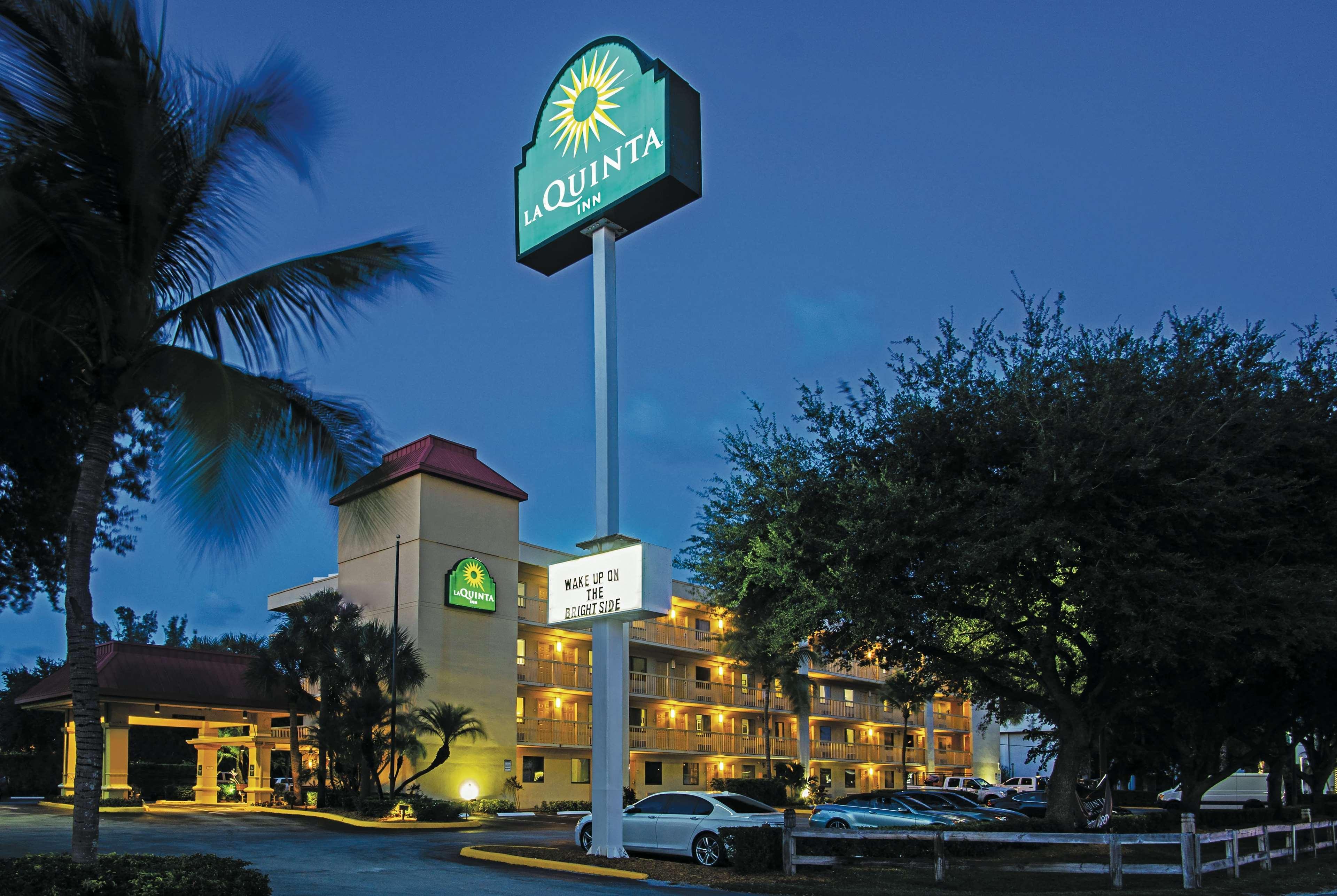 La Quinta By Wyndham West Palm - Florida Turnpike Century Village (West Palm Beach, Palm Beach County)